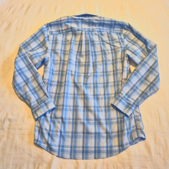 Vibeyard Vines boys size Medium 10/12 Whale shirt, long sleeve, plaid, VGUC - Picture 4 of 6